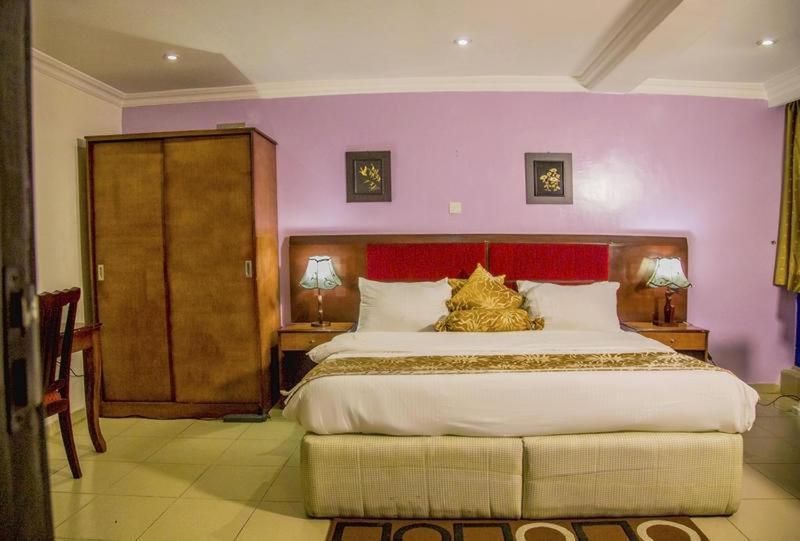 לגוס Beni Hotel מראה חיצוני תמונה