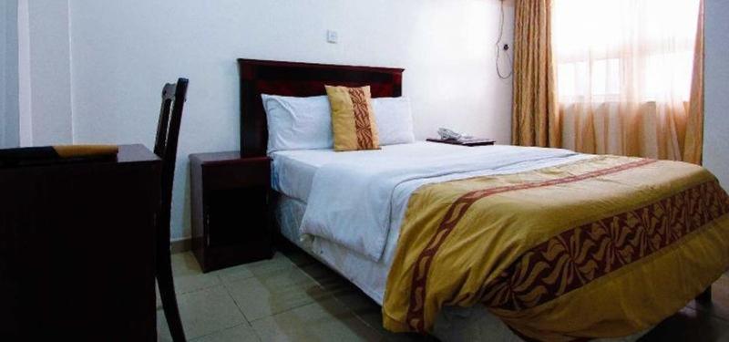 לגוס Beni Hotel מראה חיצוני תמונה