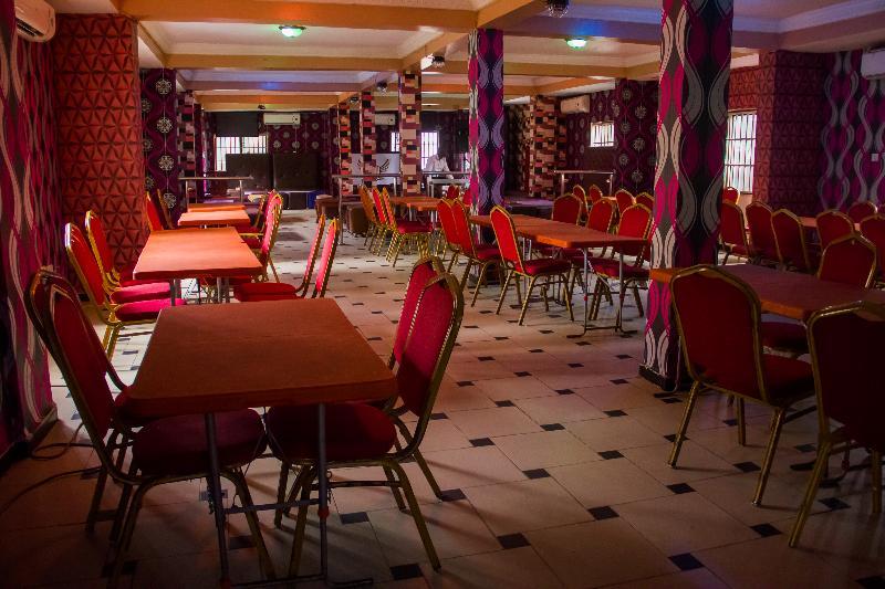 לגוס Beni Hotel מראה חיצוני תמונה